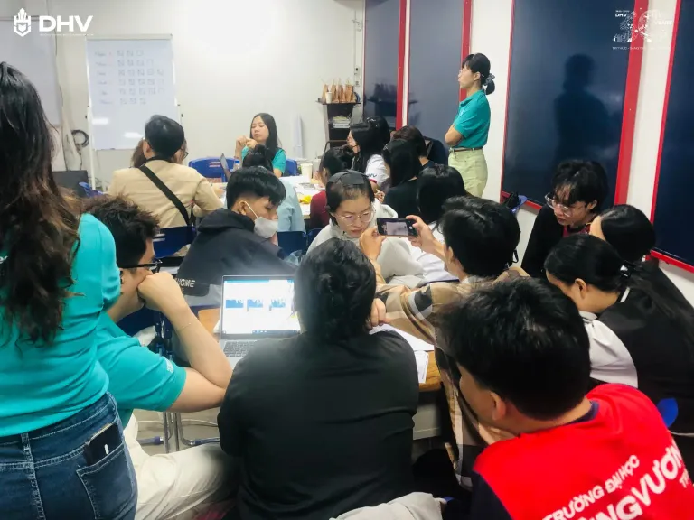 DHV - Trường Đại Học Hùng Vương TPHCM