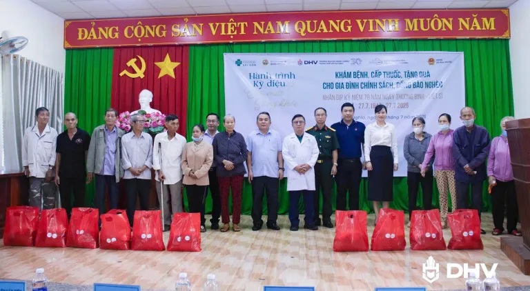 DHV - Trường Đại Học Hùng Vương TPHCM