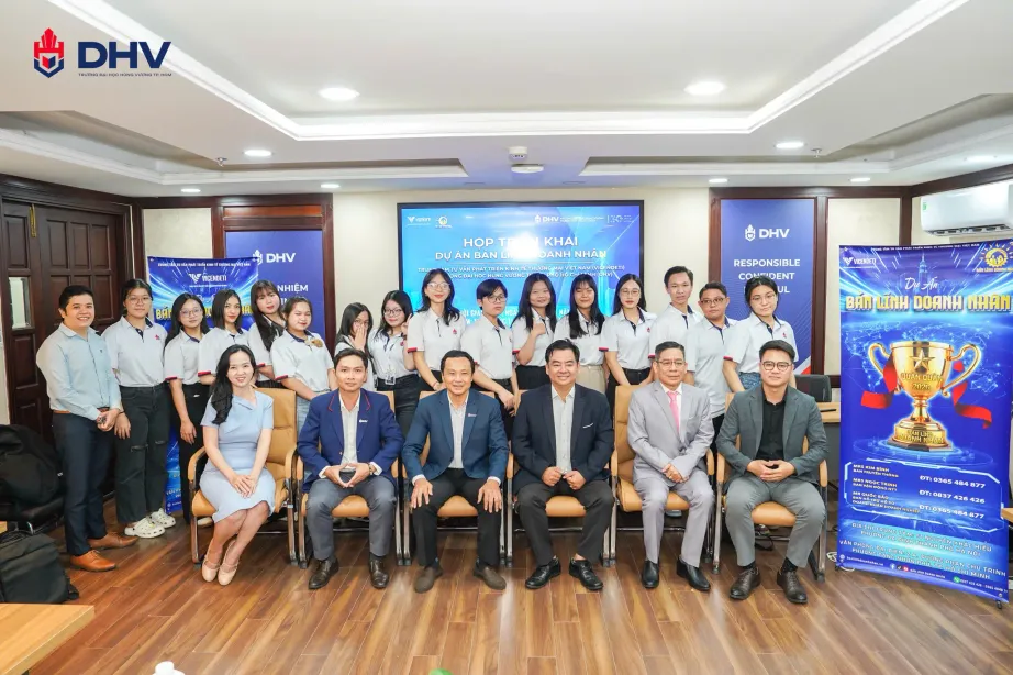 DHV - Trường Đại Học Hùng Vương TPHCM