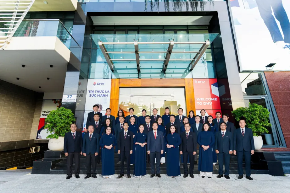 DHV - Trường Đại Học Hùng Vương TPHCM