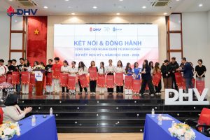 Khoa Quản trị Kinh doanh (DHV) tổ chức chương trình Sơ kết Học kỳ I
