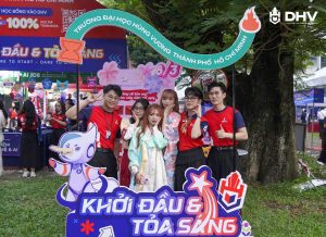 TRƯỜNG ĐH HÙNG VƯƠNG TP.HCM ĐỒNG HÀNH TOÀN DIỆN CÙNG SĨ TỬ 2K8 TẠI NGÀY HỘI TƯ VẤN TUYỂN SINH – HƯỚNG NGHIỆP 2026