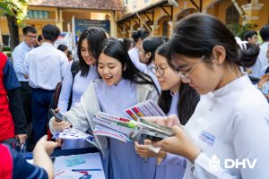 XÉT HỌC BẠ TẠI DHV: CƠ HỘI NHẬN HỌC BỔNG, HỖ TRỢ HỌC PHÍ VÀO ĐẠI HỌC CHO 2K8