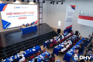 DHV TỔ CHỨC HỘI NGHỊ ĐỐI THOẠI GIỮA LÃNH ĐẠO NHÀ TRƯỜNG VÀ SINH VIÊN NĂM HỌC 2025 – 2026